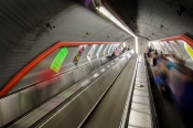 Karlsplatz Metro İstasyonu